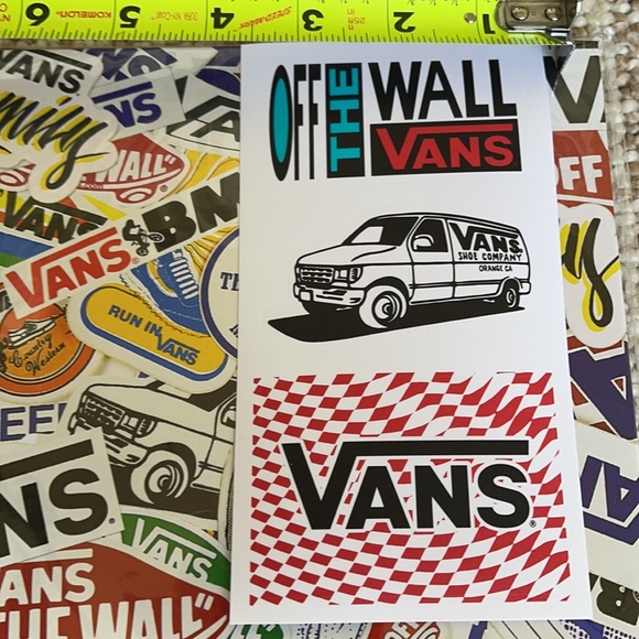 Vans Family notebook & Stickers - Picture 8 of 13